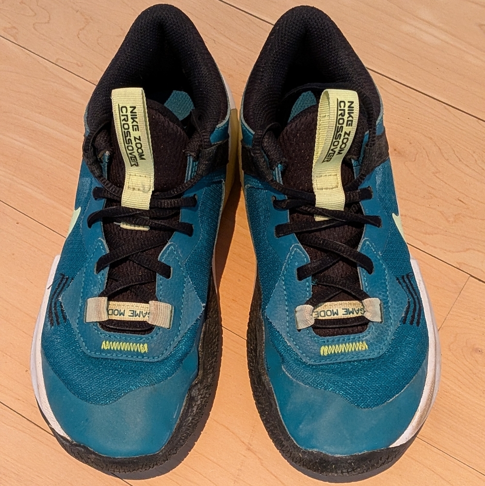 Nike Zoom Crossover, Size 3